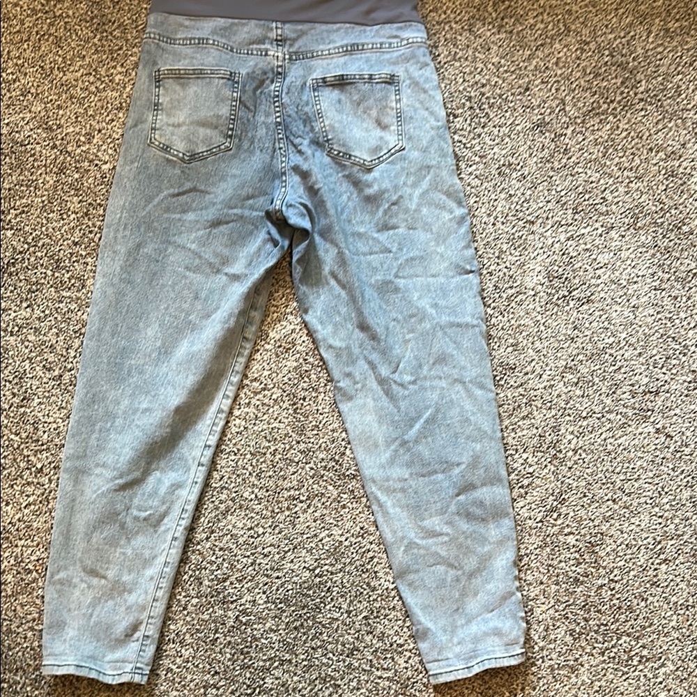 Maternity Denim Jeans with Gray Panel - Picture 4 of 4